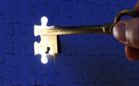 速卖通怎么批量上传产品(店小秘一键上传)