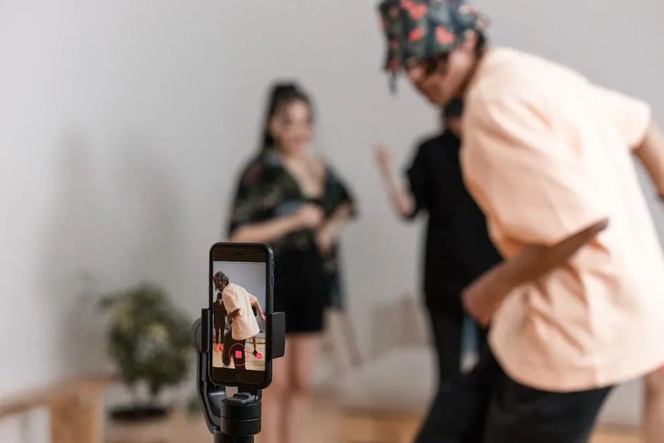 如何运营抖音短视频(抖音运营模式和思路)