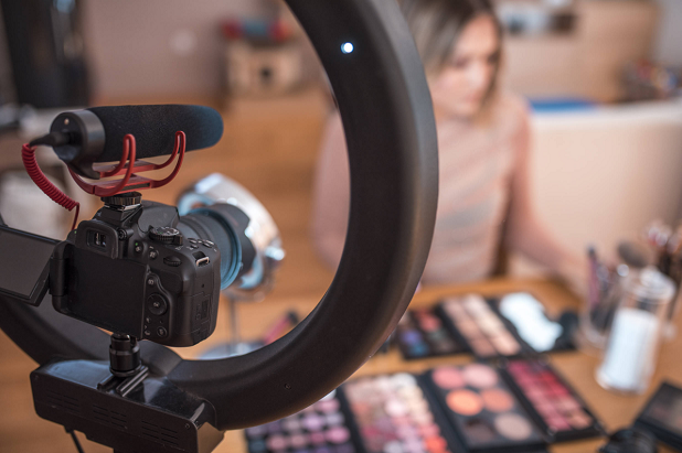 直播运营主要做什么工作(直播运营的工作内容)